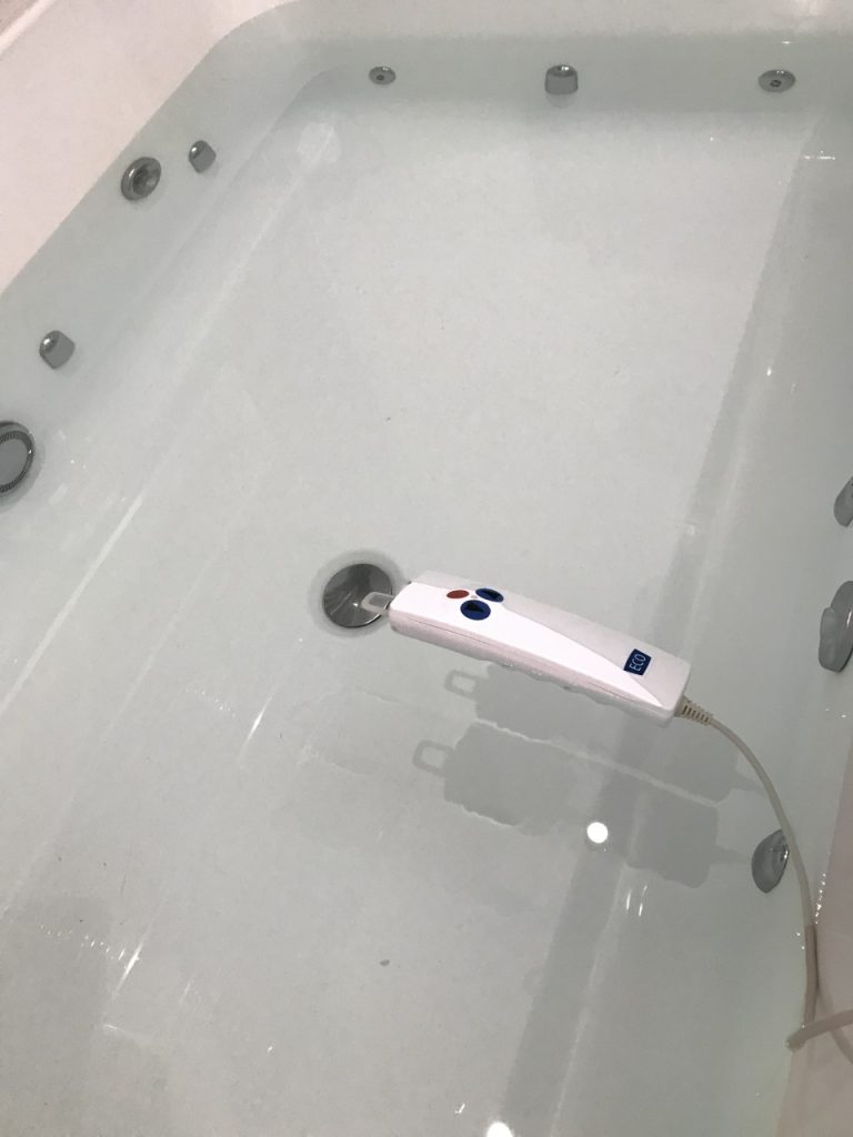 Floating Hand control for KANJO ECO - H&M Bathlifts